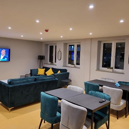 Phoenix Pods Hotel Liverpool Bagian luar foto